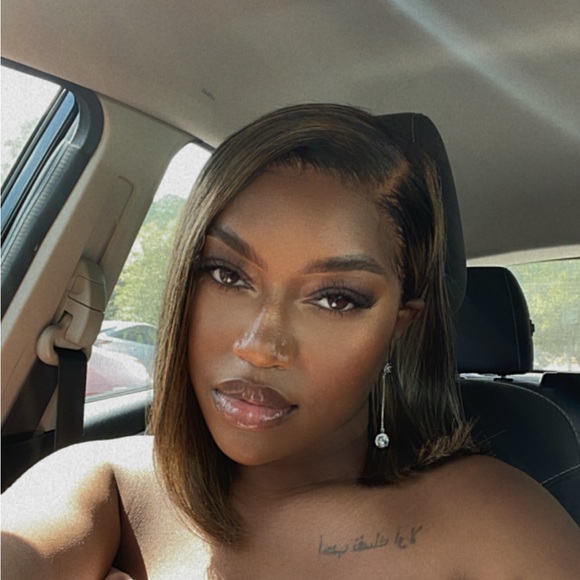 Highlighted bob wig - Picture 4 of 5